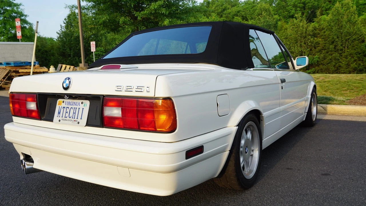1992 BMW E30 3 Series - Image 17 of 31