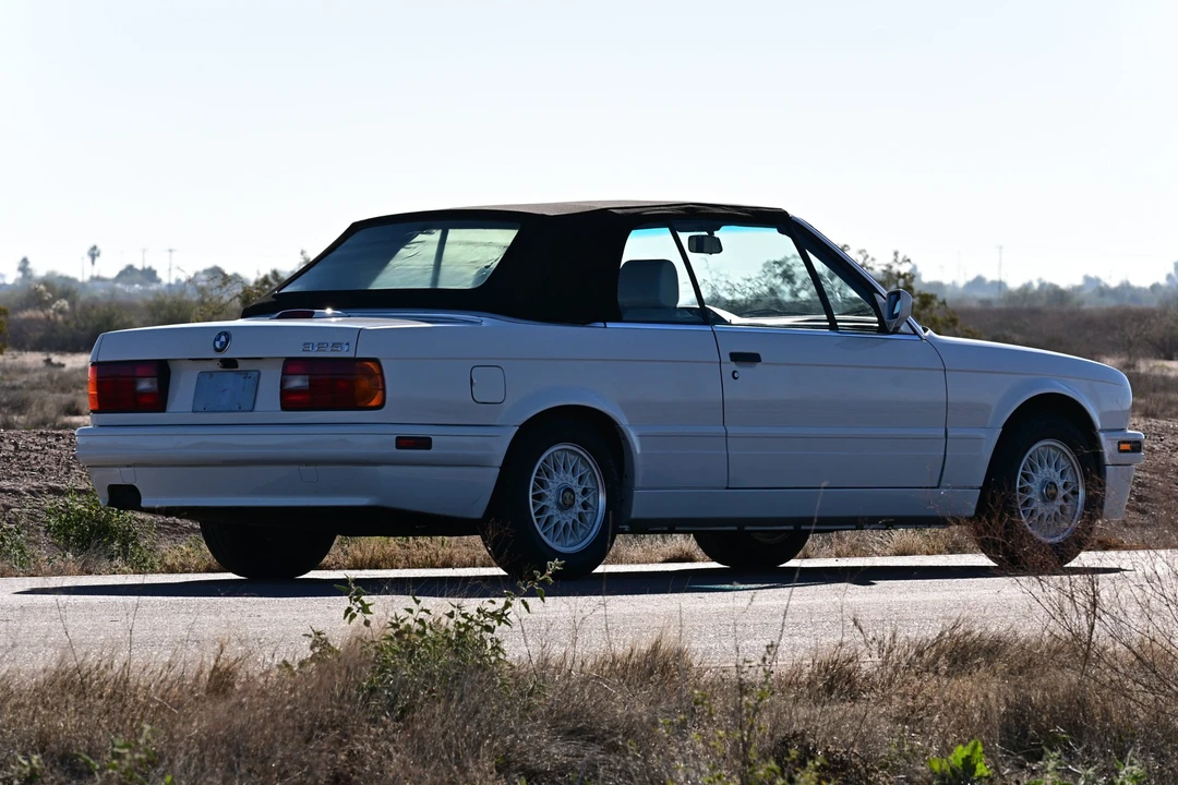 1992 BMW E30 3 Series - Image 16 of 31