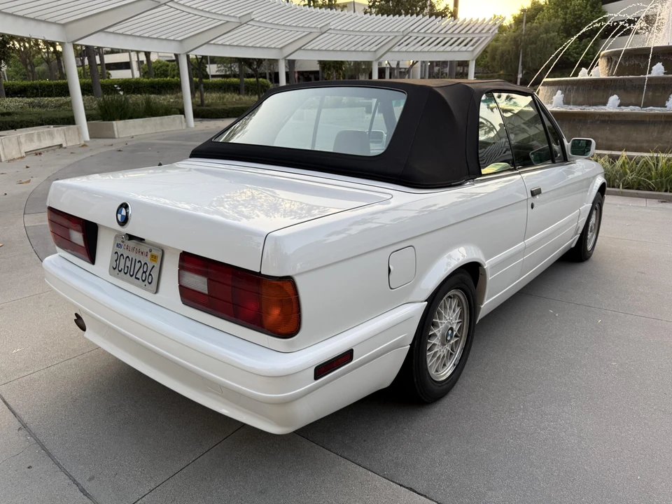 1992 BMW E30 3 Series - Image 15 of 31