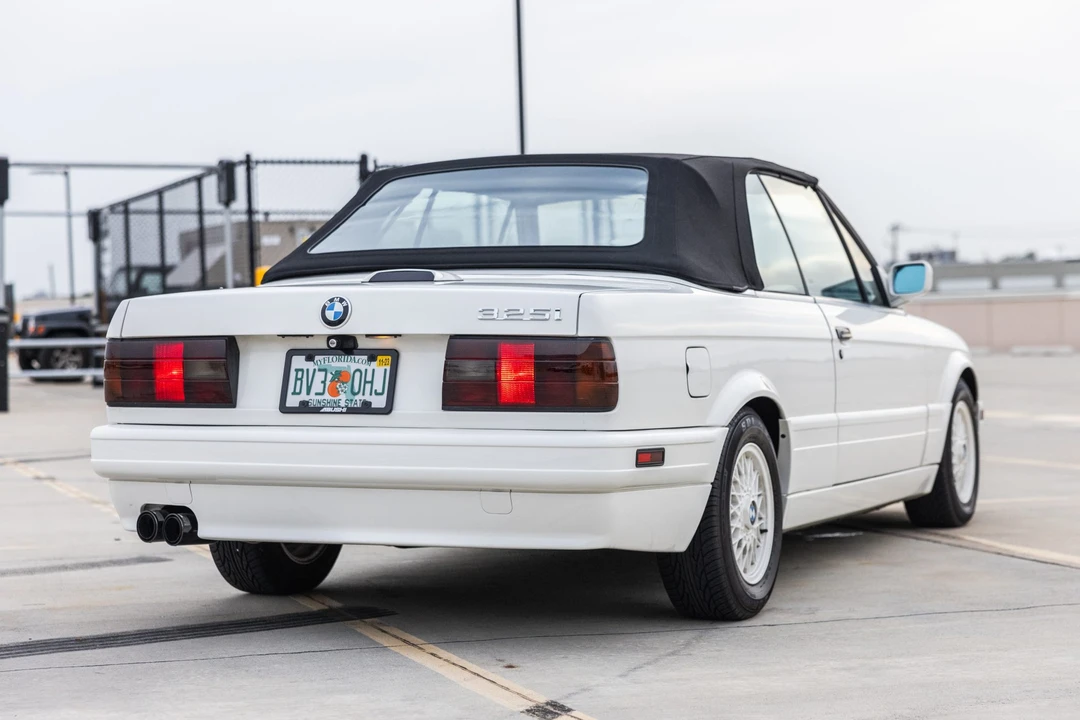 1992 BMW E30 3 Series - Image 13 of 31