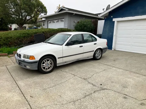 1992 BMW 325i