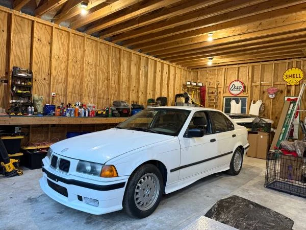 1992 BMW E36 3 Series - Image 2 of 14