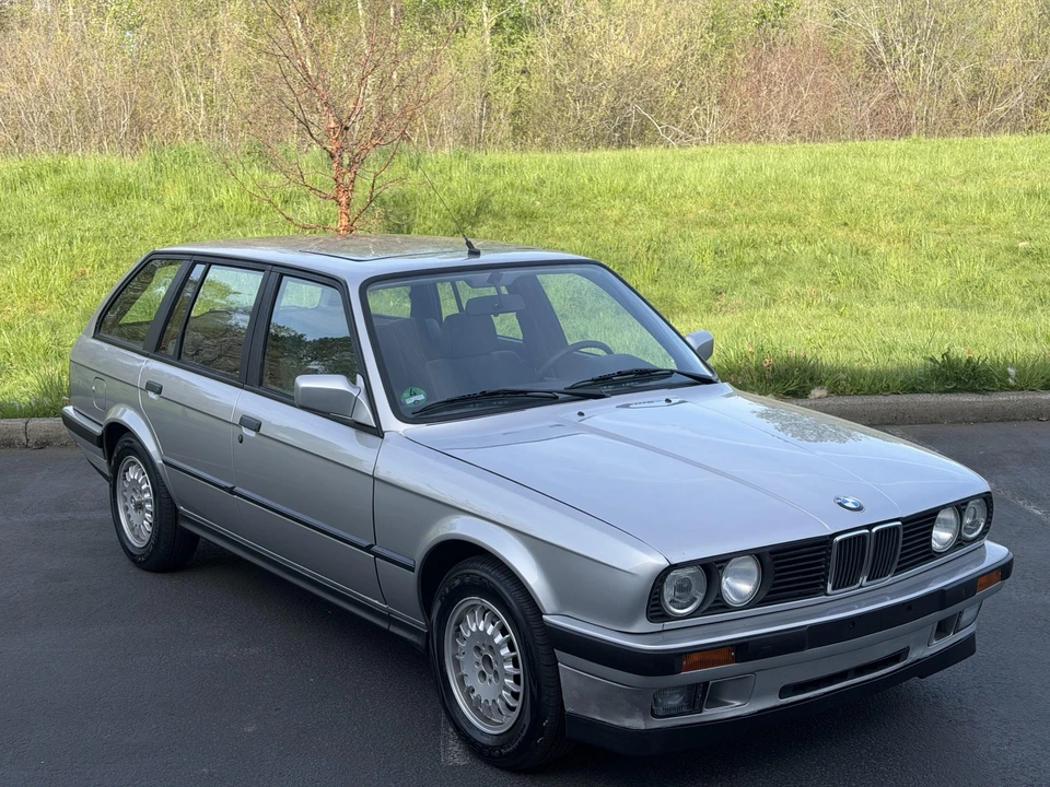 1992 BMW E30 3 Series - Image 2 of 31