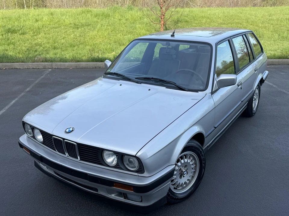 1992 BMW E30 3 Series - Image 11 of 31