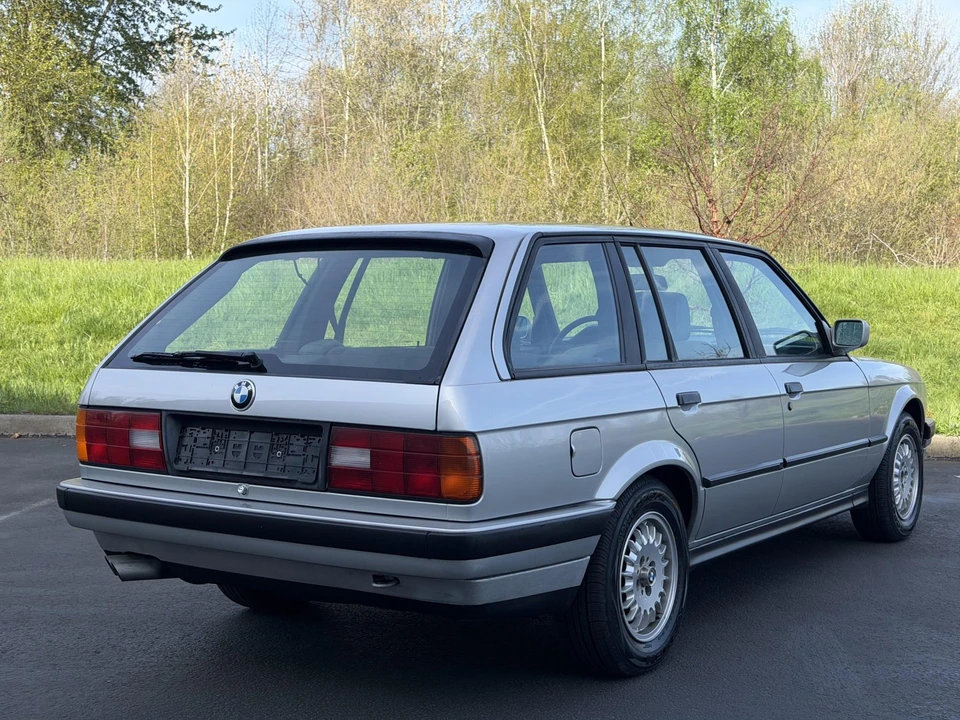 1992 BMW E30 3 Series - Image 19 of 31