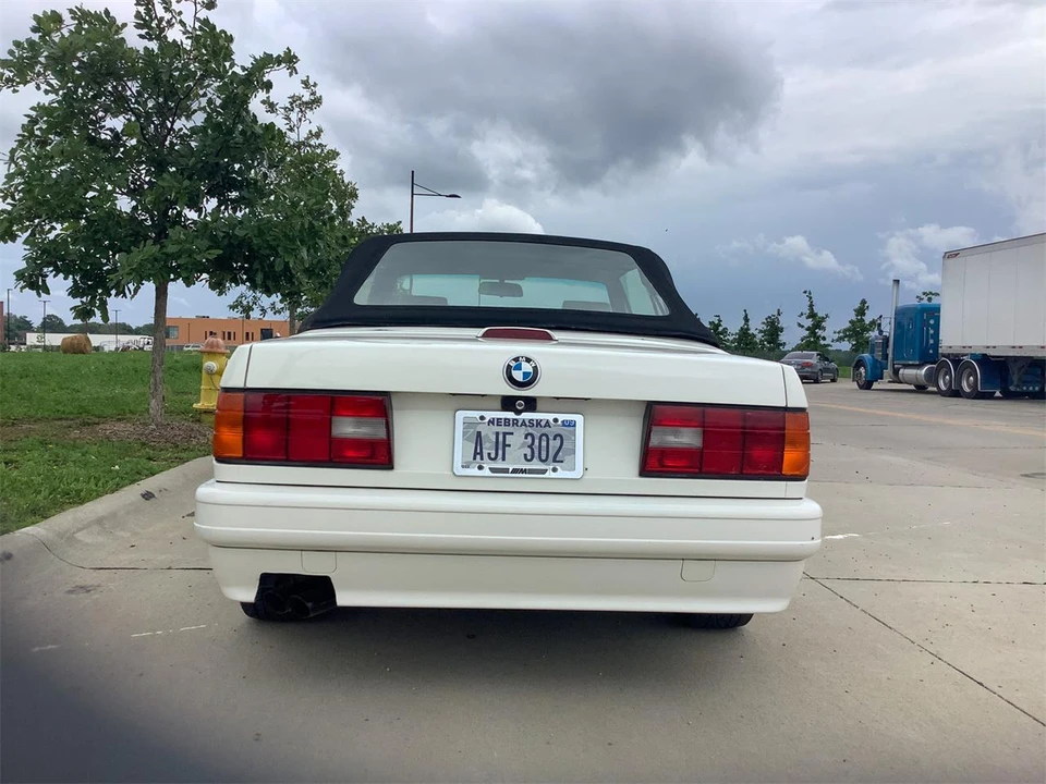 1992 BMW E30 3 Series - Image 7 of 31