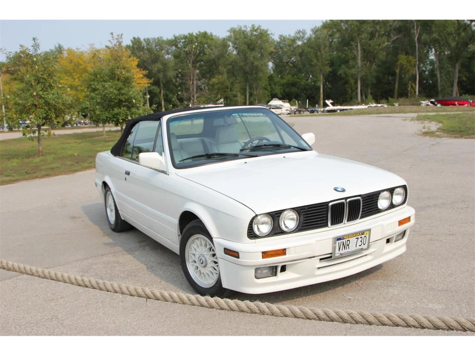 1992 BMW E30 3 Series - Image 14 of 31
