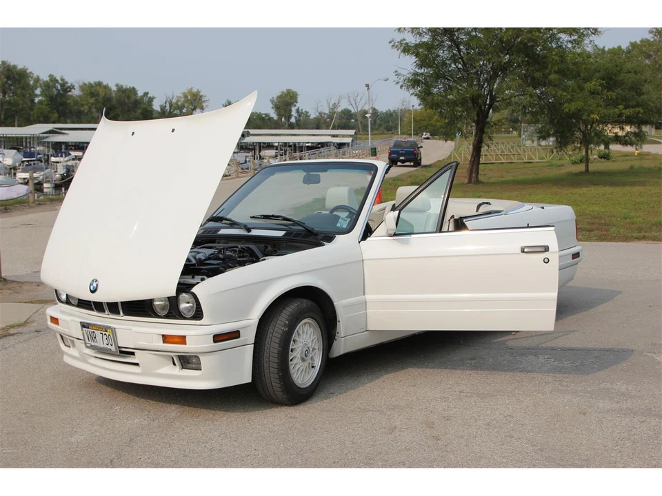 1992 BMW E30 3 Series - Image 22 of 31