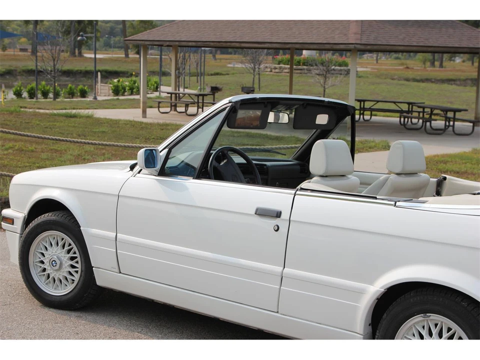 1992 BMW E30 3 Series - Image 30 of 31