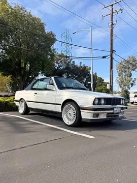 1992 BMW 325i