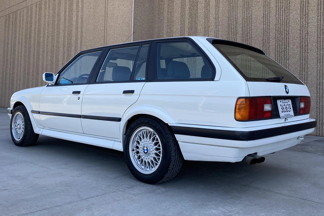 1992 BMW E30 3 Series - Image 4 of 16