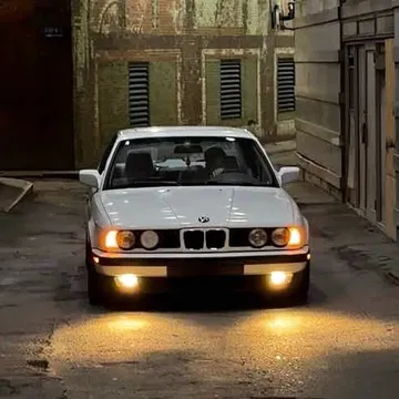 1992 BMW 5 Series 525i