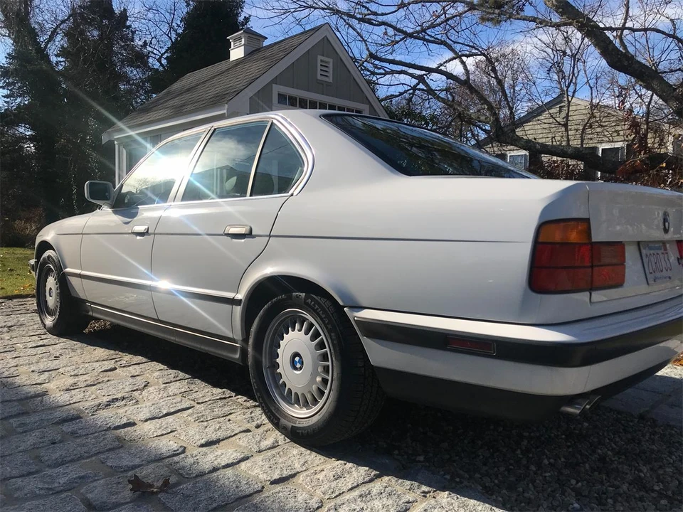 1992 BMW E34 5 Series - Image 2 of 31