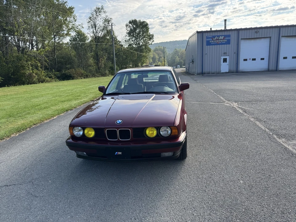 1992 BMW E34 5 Series - Image 2 of 31