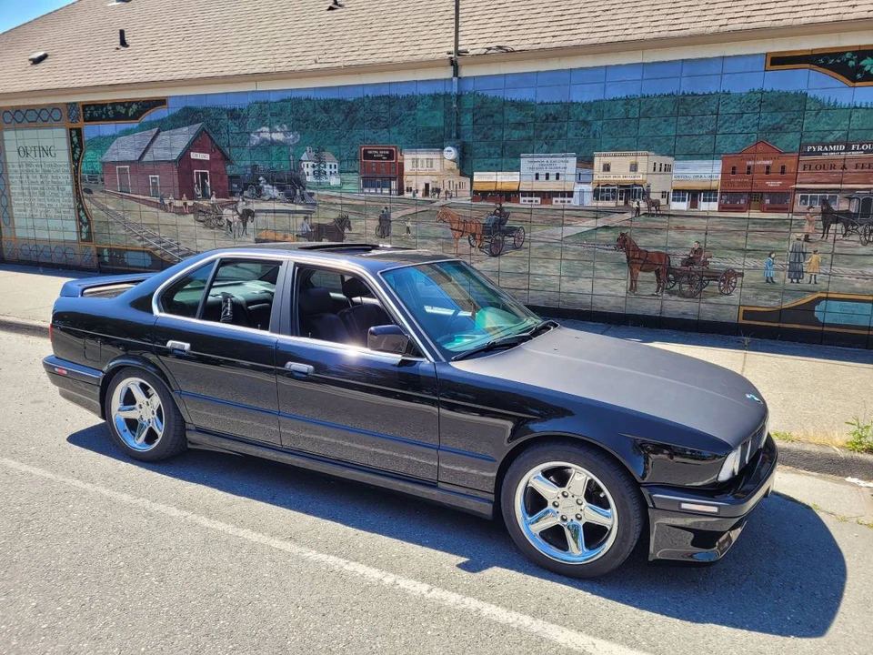 1992 BMW E34 5 Series - Image 2 of 22