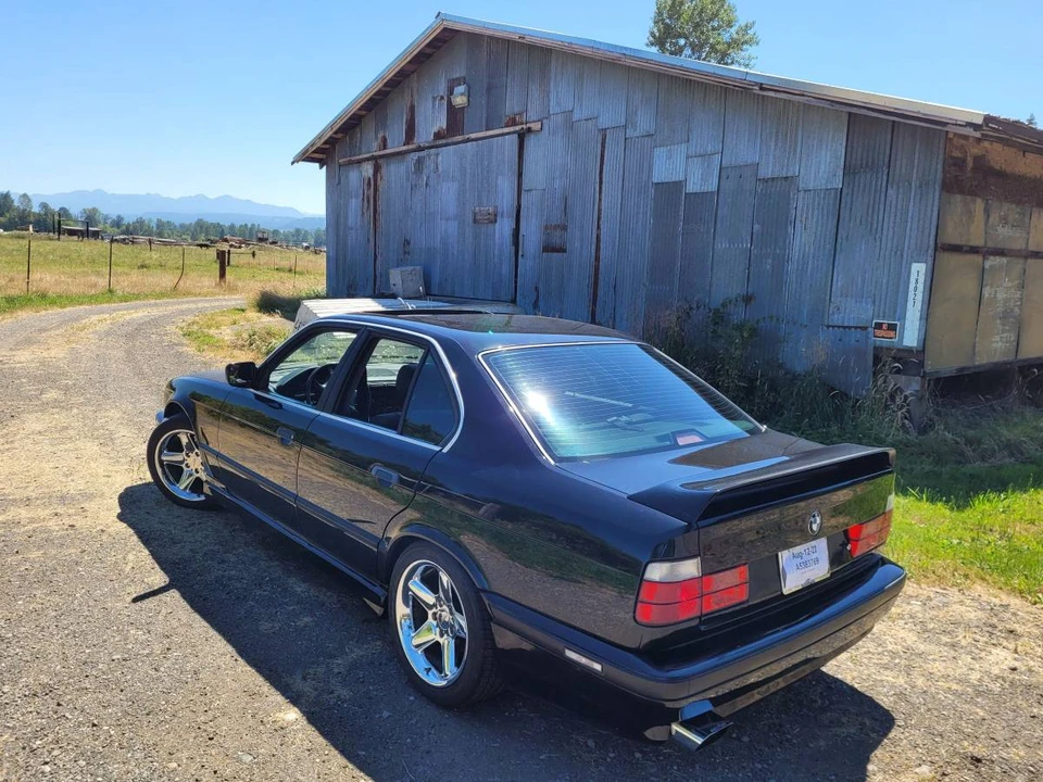 1992 BMW E34 5 Series - Image 2 of 24