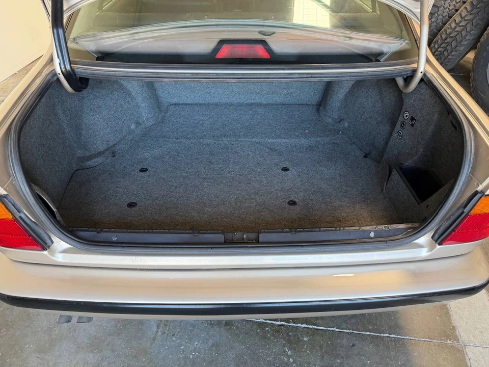 1992 BMW E34 5 Series - Image 7 of 14