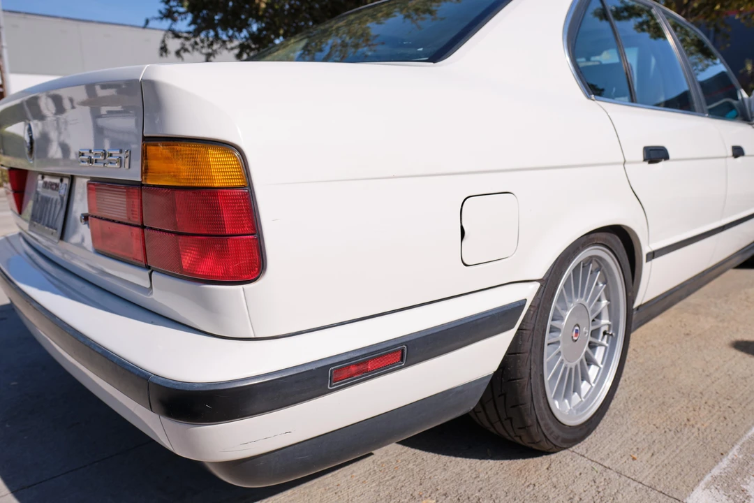 1992 BMW E34 5 Series - Image 27 of 31