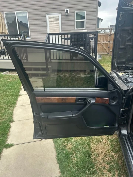 1992 BMW E32 7 Series - Image 7 of 16