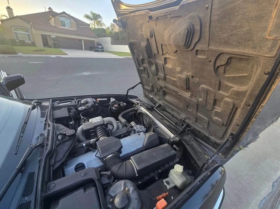 1992 BMW E32 7 Series - Image 12 of 15