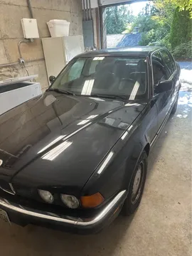 1992 BMW 7 Series 735i Sedan 4D
