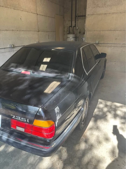 1992 BMW E32 7 Series - Image 3 of 10