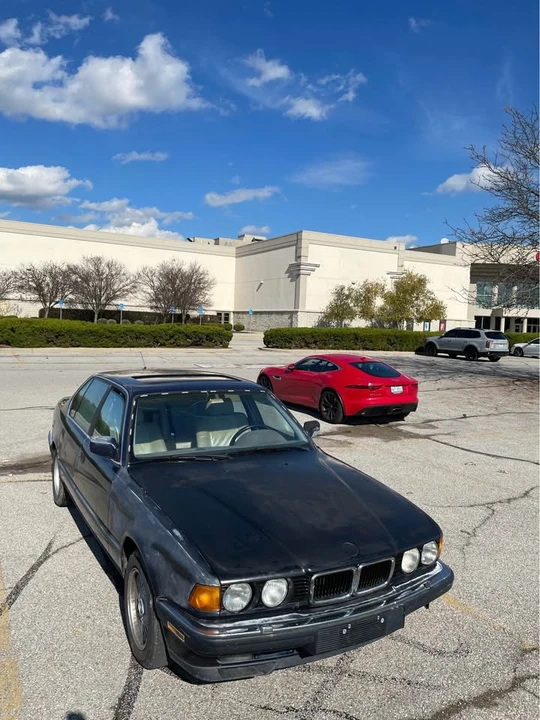 1992 BMW E32 7 Series - Image 7 of 9