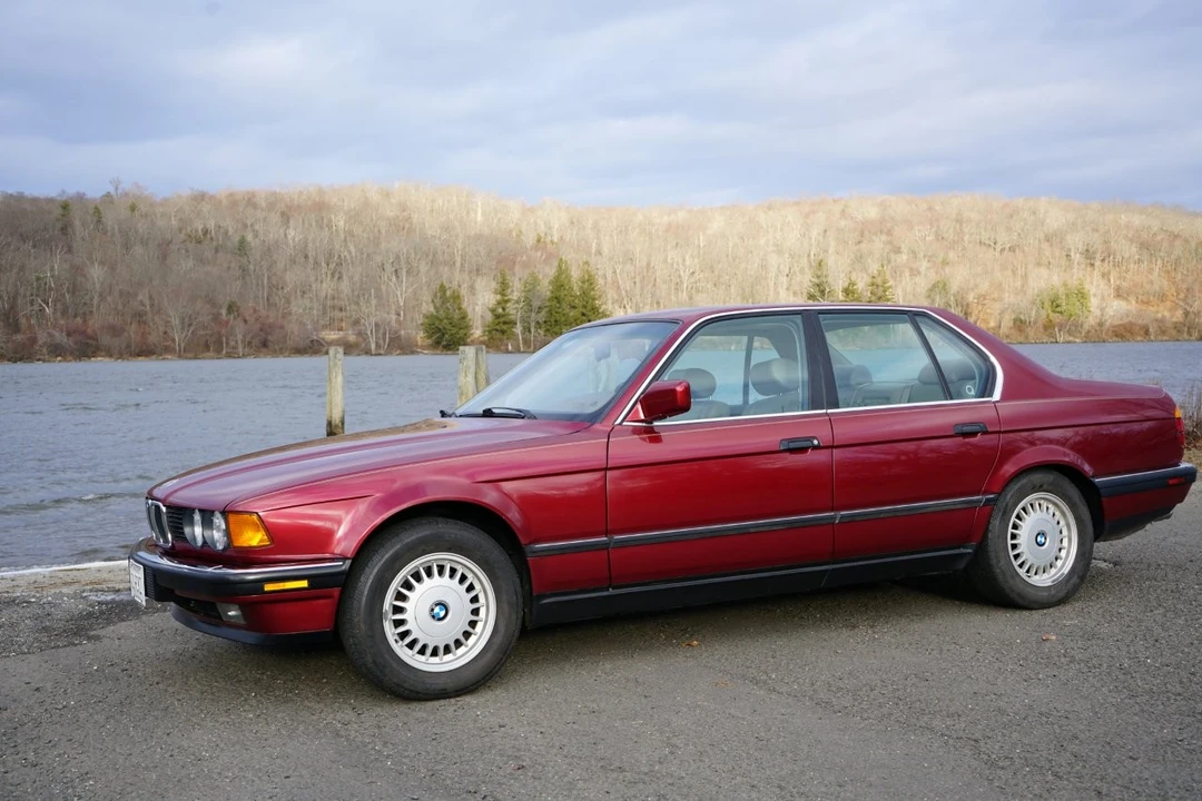 1992 BMW E32 7 Series - Image 6 of 31