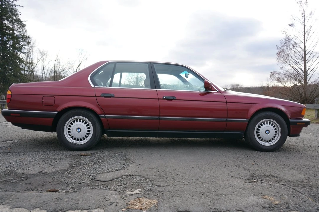 1992 BMW E32 7 Series - Image 15 of 31