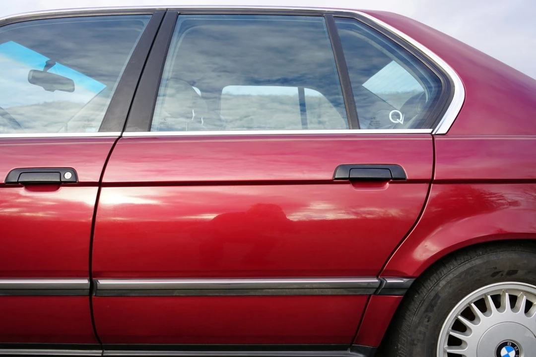 1992 BMW E32 7 Series - Image 27 of 31