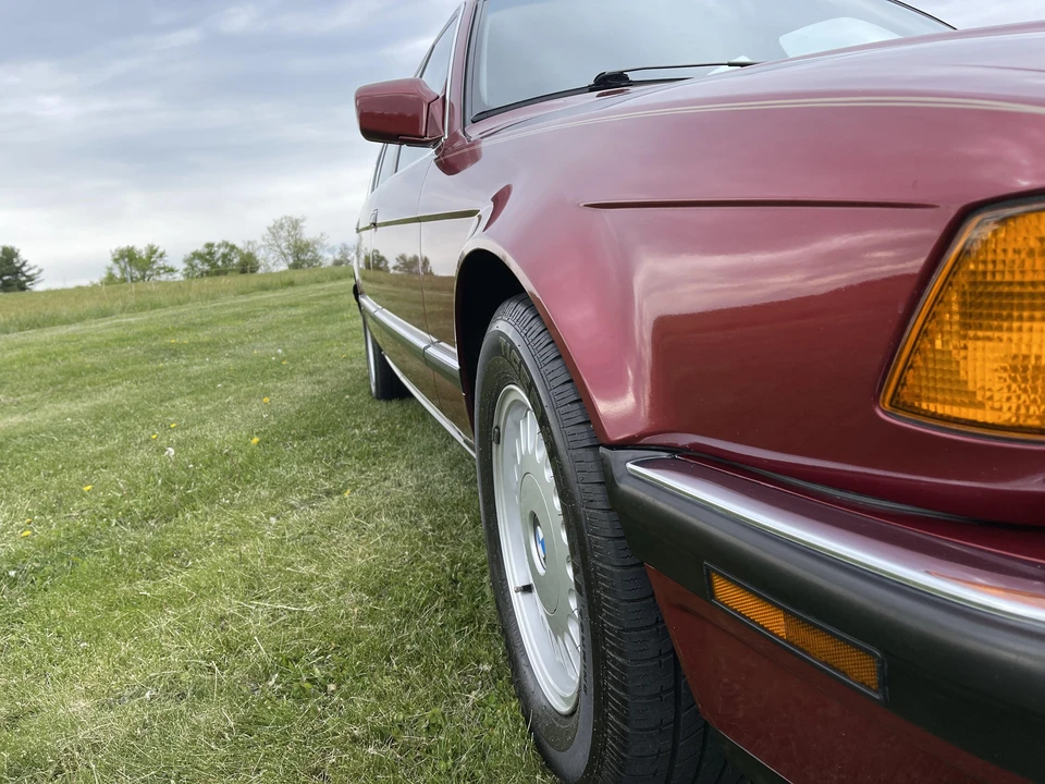1992 BMW E32 7 Series - Image 26 of 31