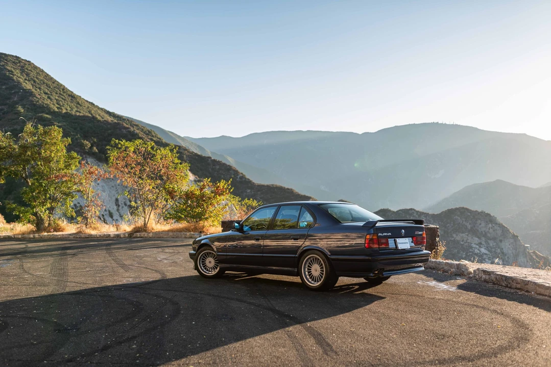 1992 BMW Alpina B10 - Image 5 of 31