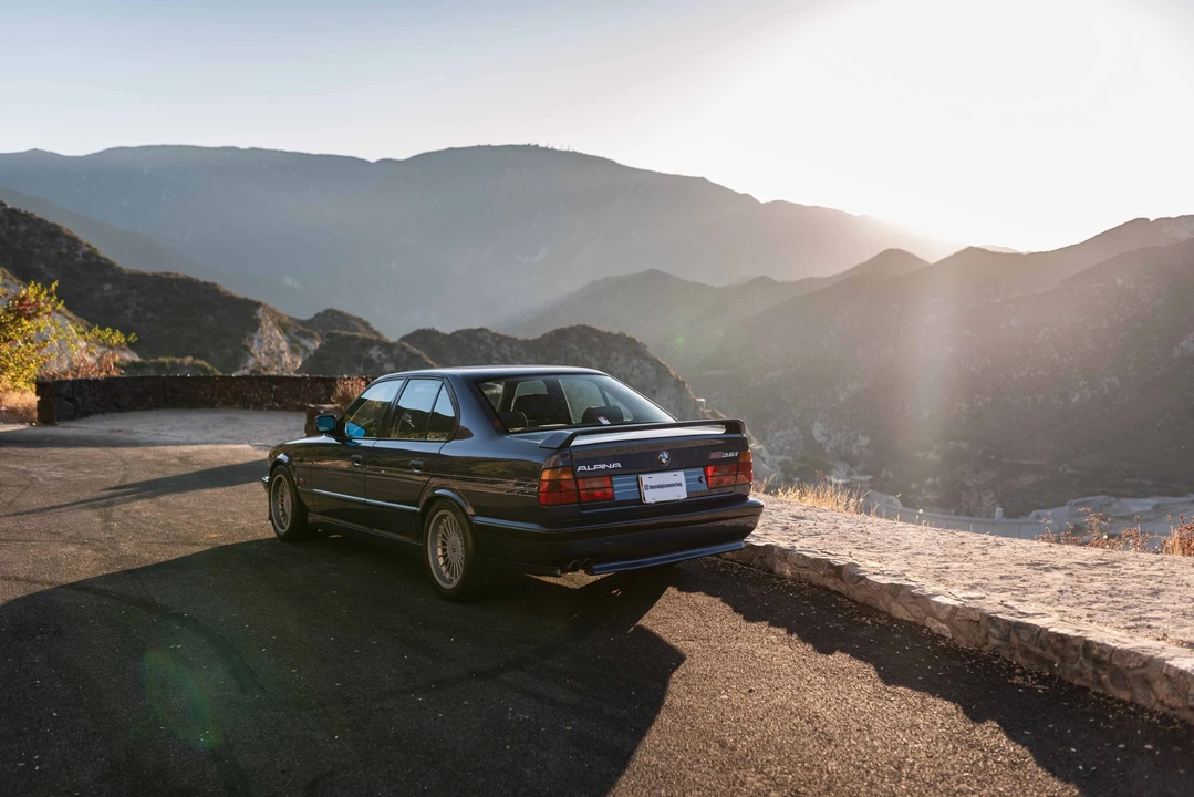 1992 BMW Alpina B10 - Image 6 of 31