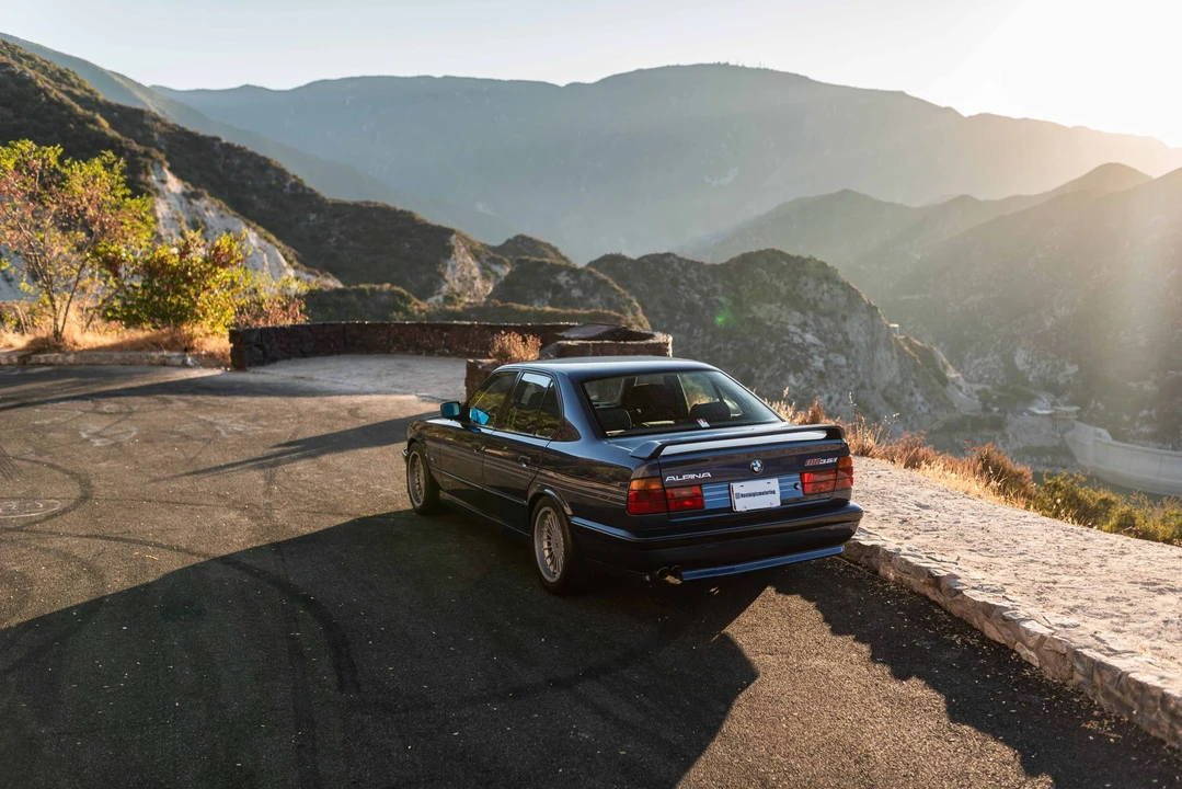 1992 BMW Alpina B10 - Image 8 of 31