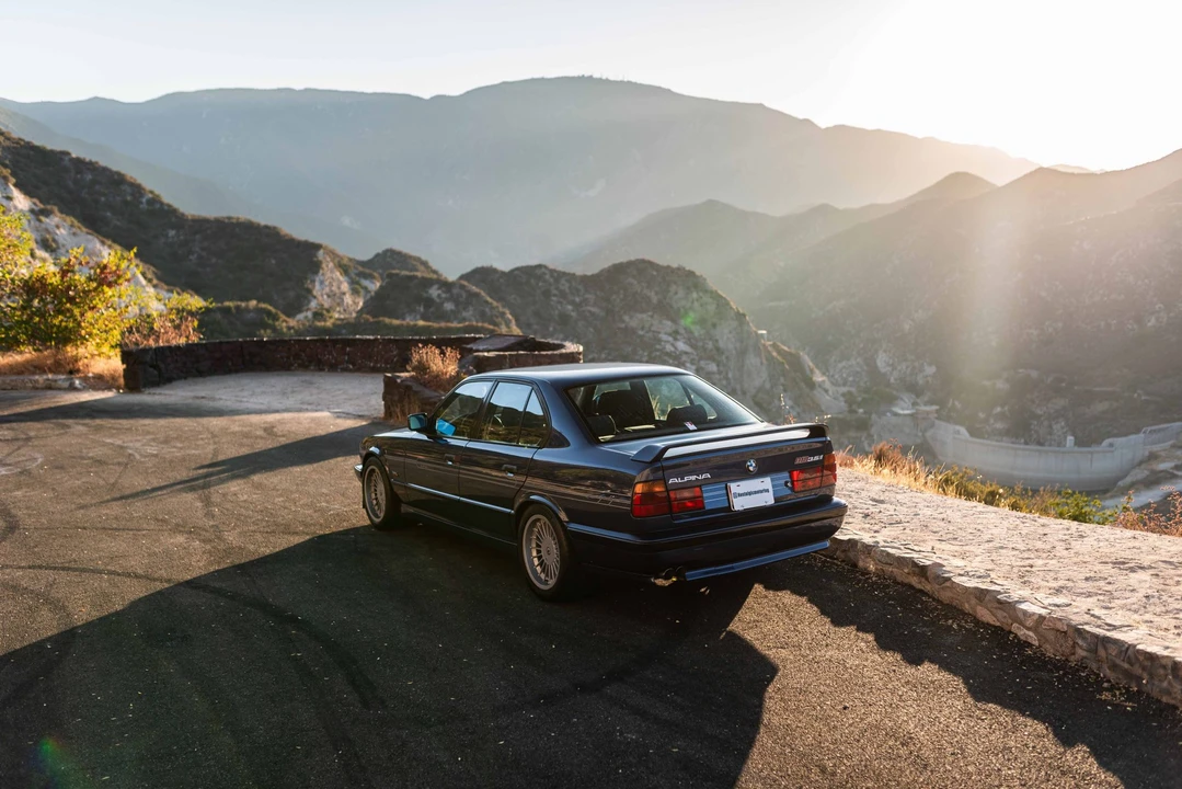 1992 BMW Alpina B10 - Image 7 of 31