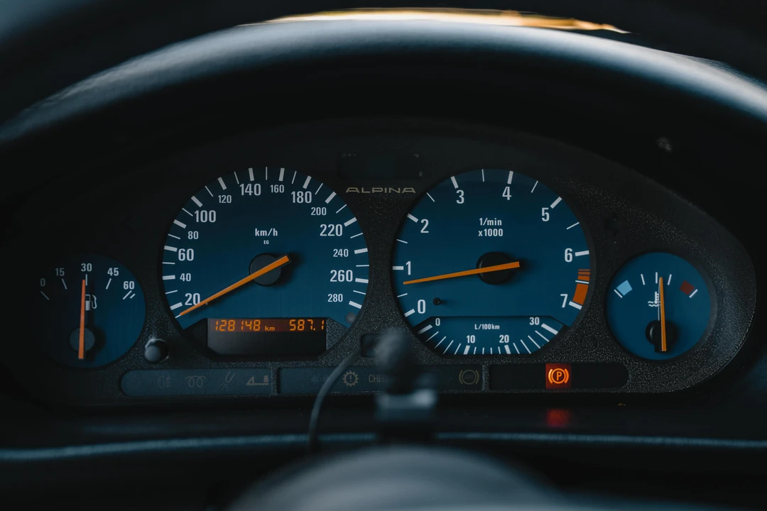 1992 BMW Alpina B6 - Image 30 of 31