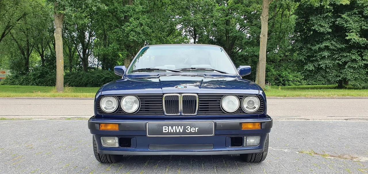 1992 BMW E30 3 Series - Image 11 of 31