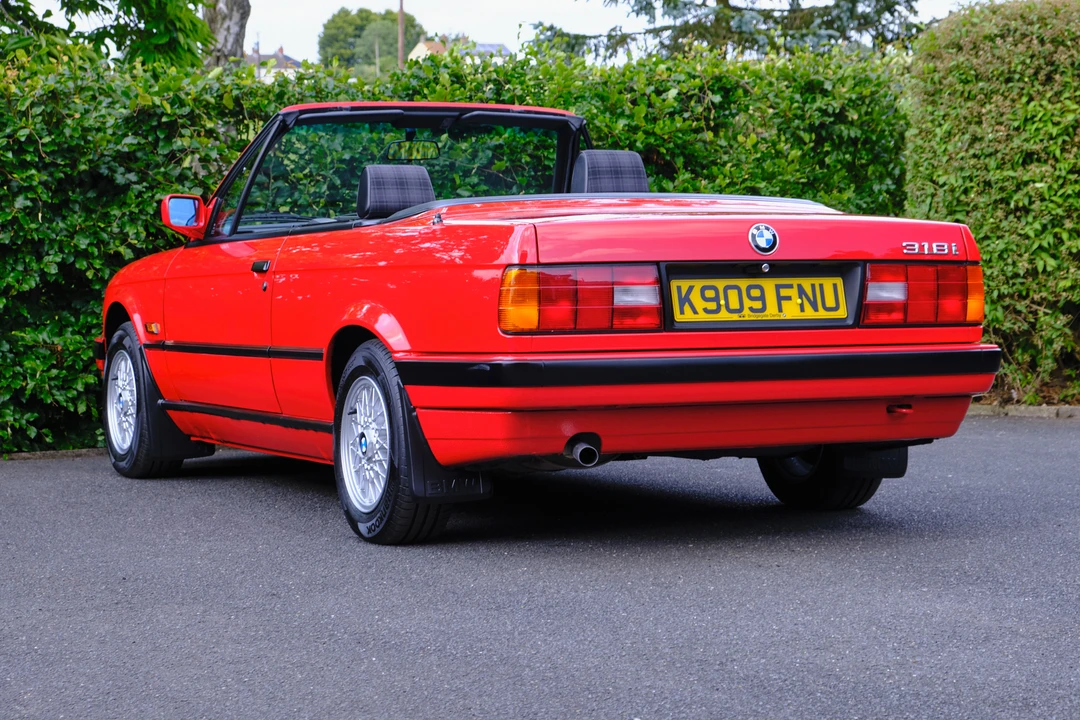 1992 BMW E30 3 Series - Image 11 of 31