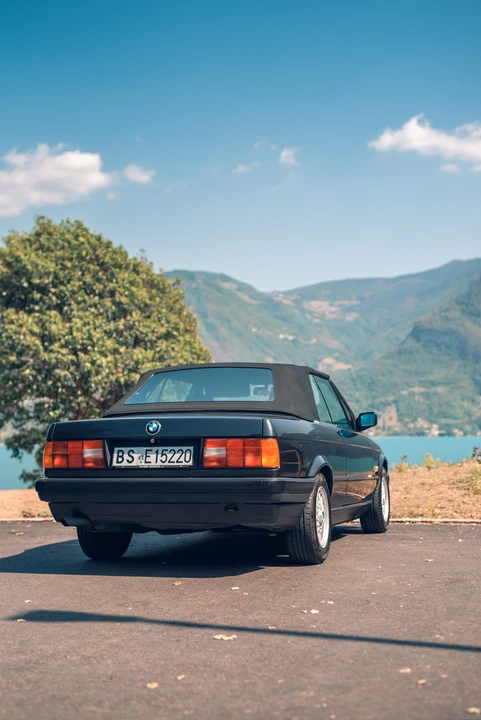 1992 BMW E30 3 Series - Image 11 of 31