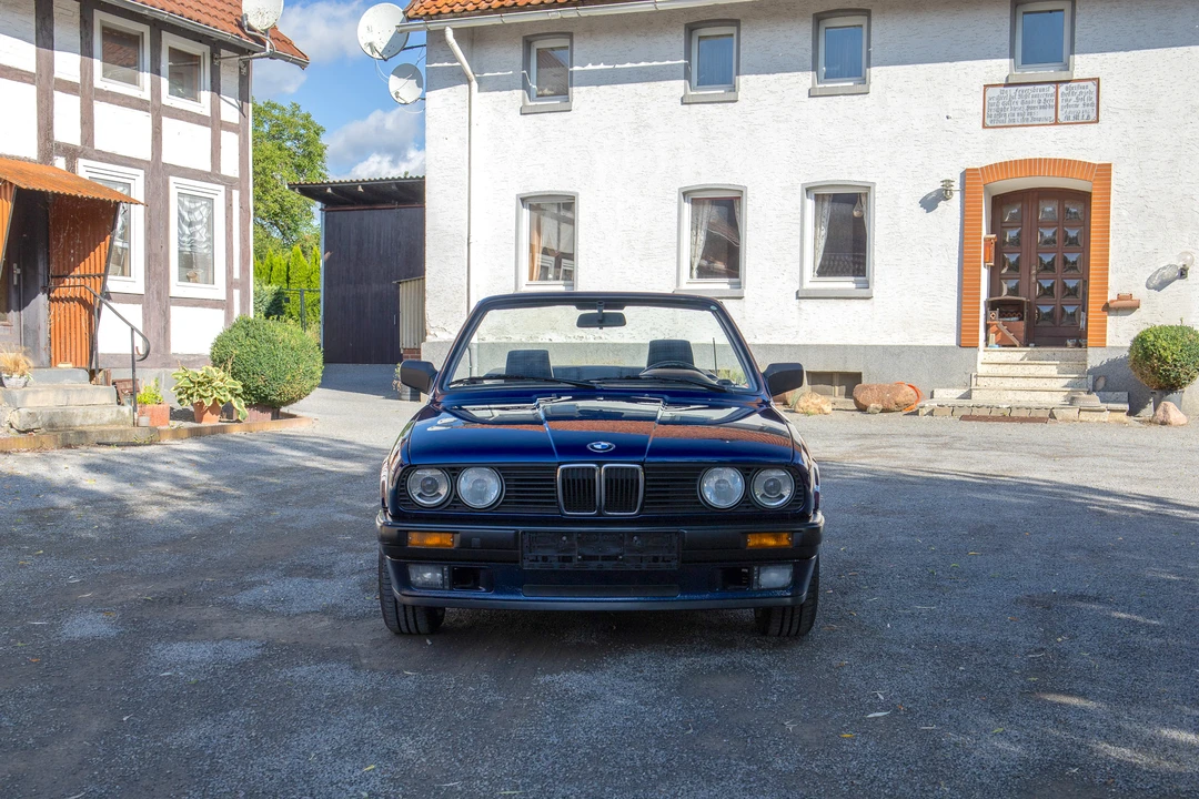 1992 BMW E30 3 Series - Image 3 of 31