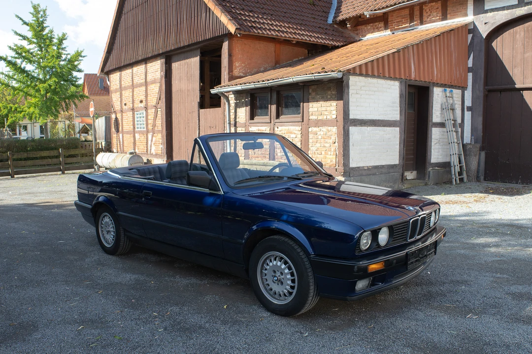 1992 BMW E30 3 Series - Image 12 of 31