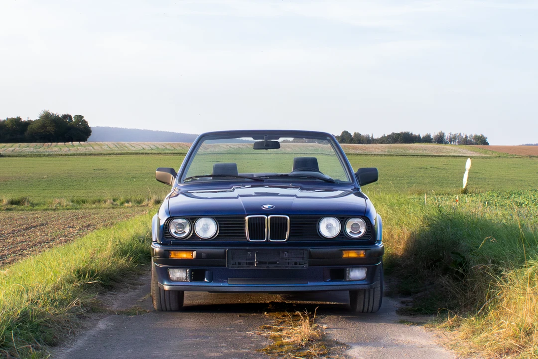 1992 BMW E30 3 Series - Image 14 of 31