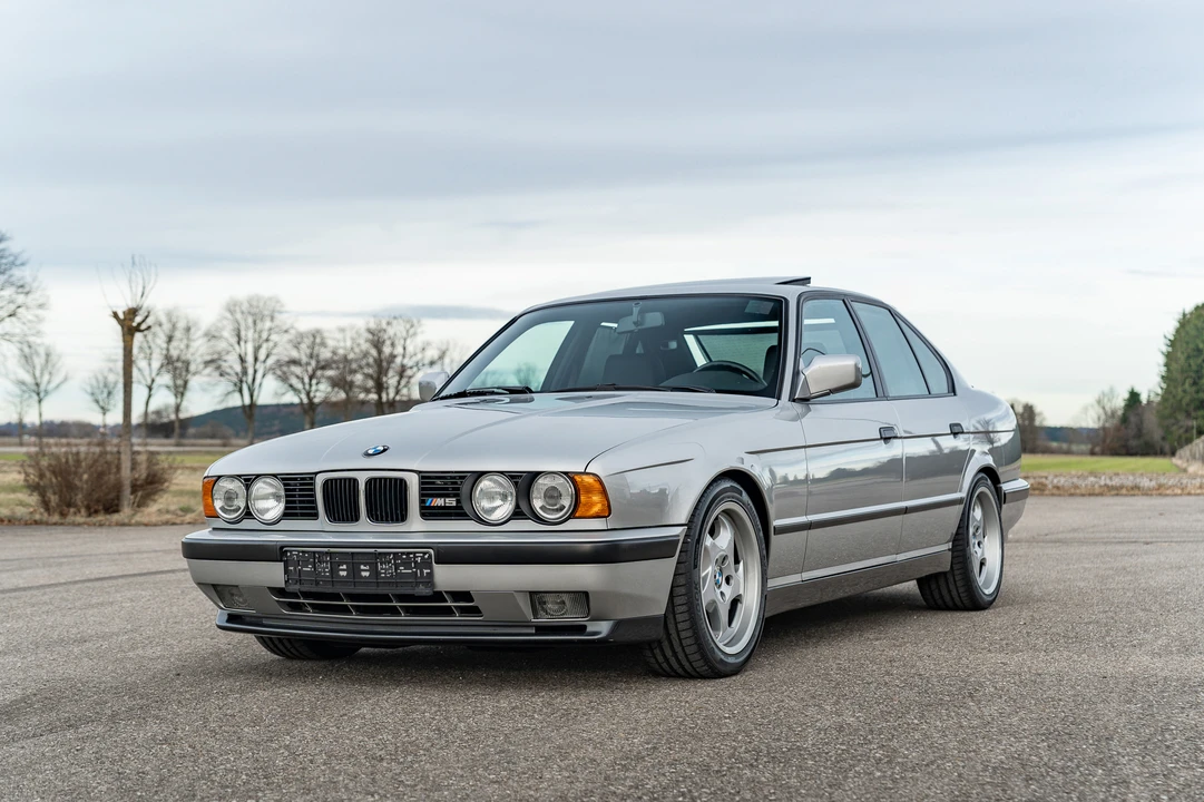 1992 BMW E34 M5 - Image 2 of 31