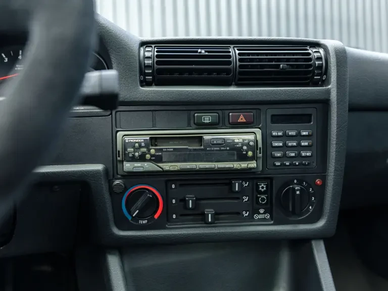 1992 BMW E30 M3 Sport Evolution - Image 15 of 31