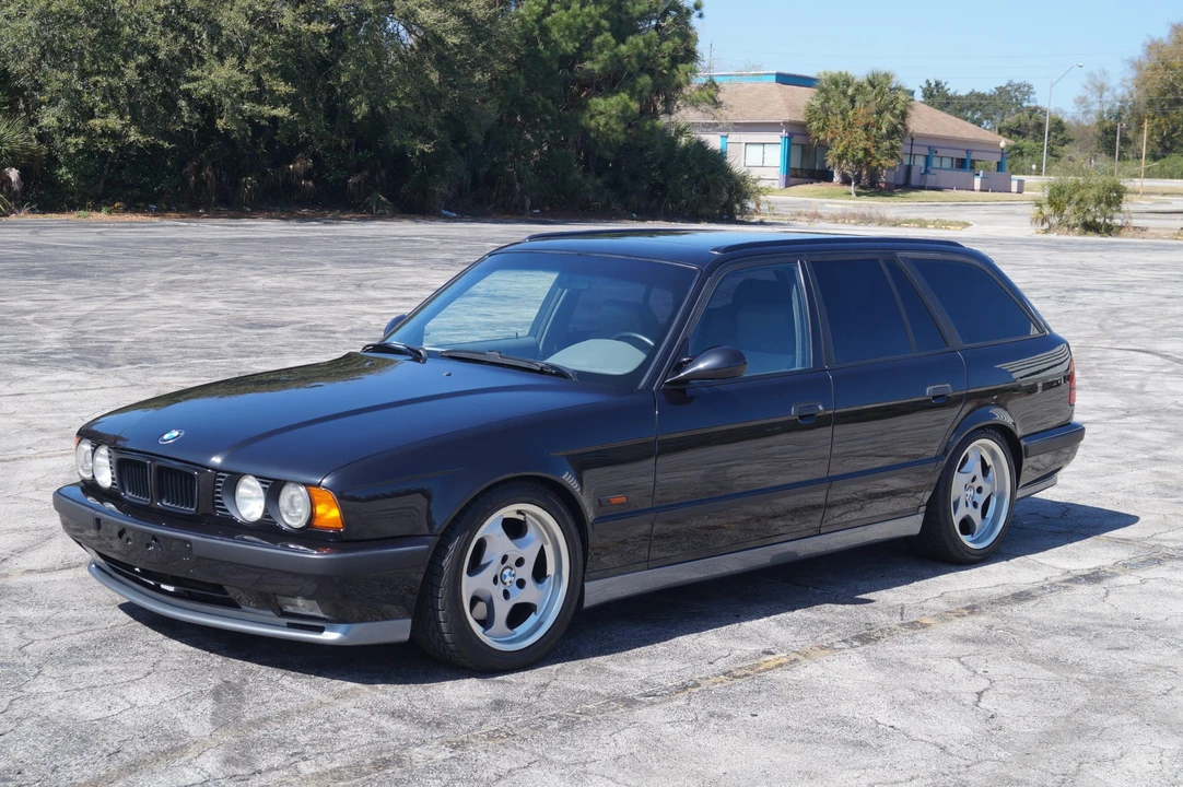 1992 BMW E34 M5 - Image 3 of 31