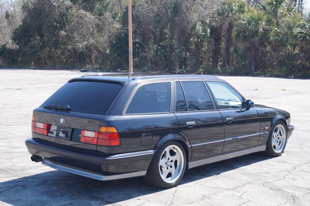 1992 BMW E34 M5 - Image 11 of 31