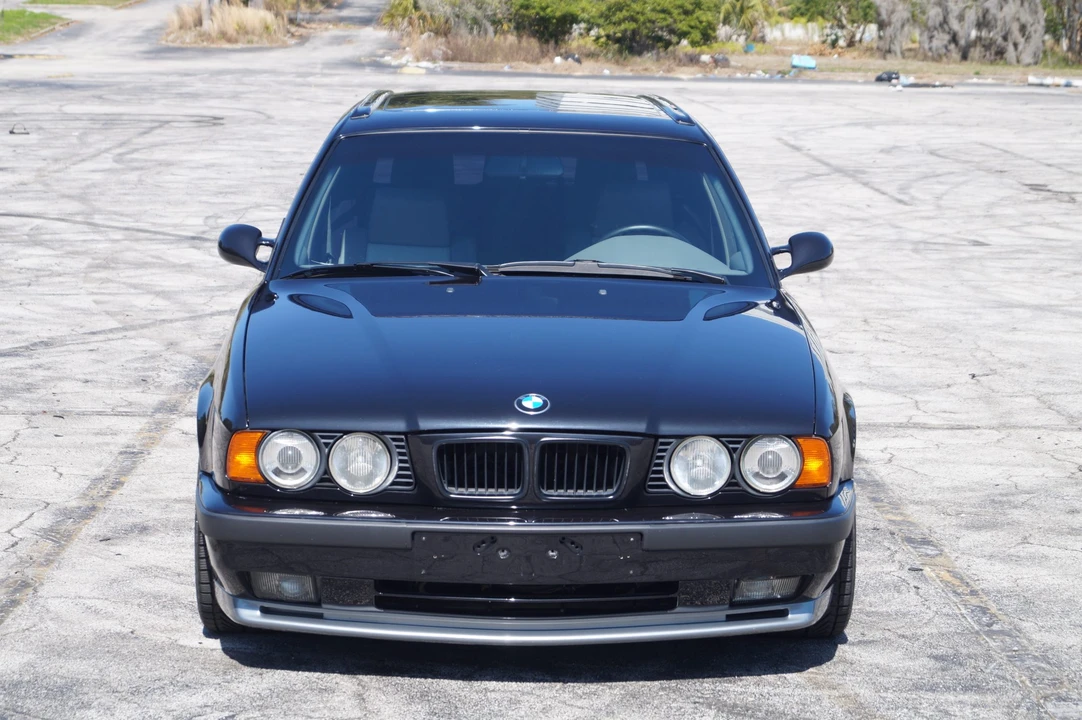 1992 BMW E34 M5 - Image 16 of 31