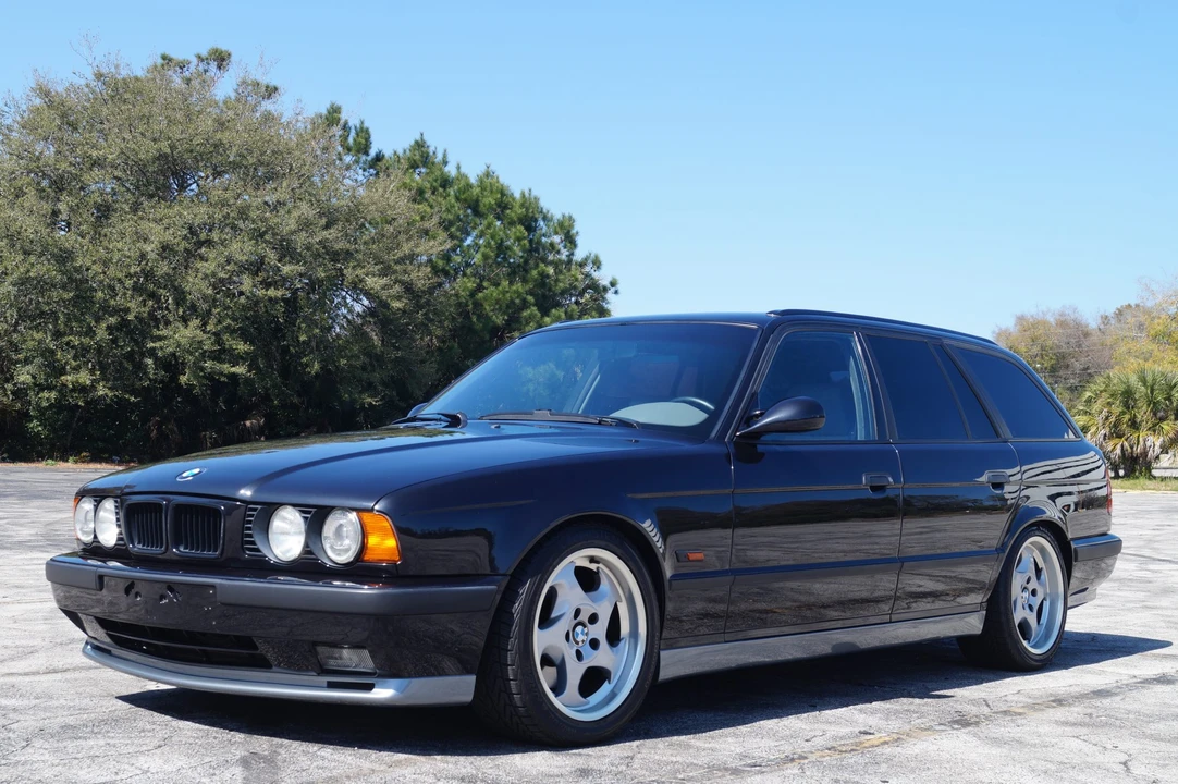 1992 BMW E34 M5 - Image 2 of 31