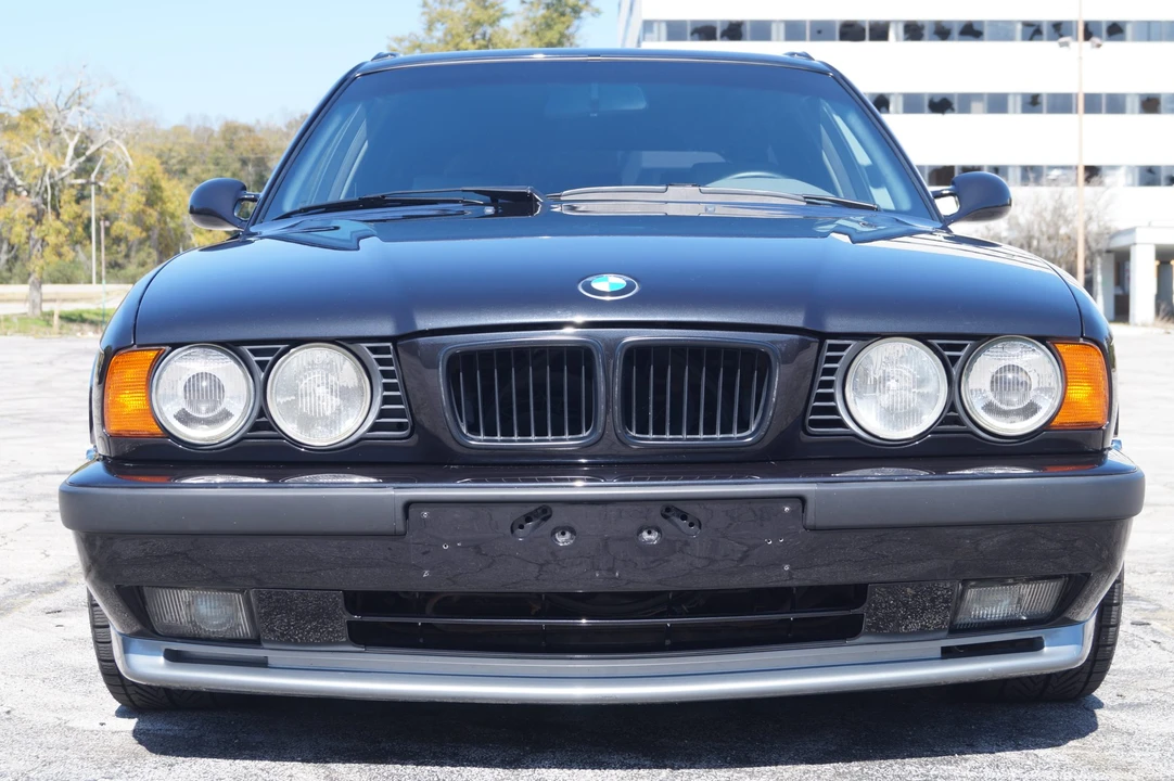 1992 BMW E34 M5 - Image 17 of 31