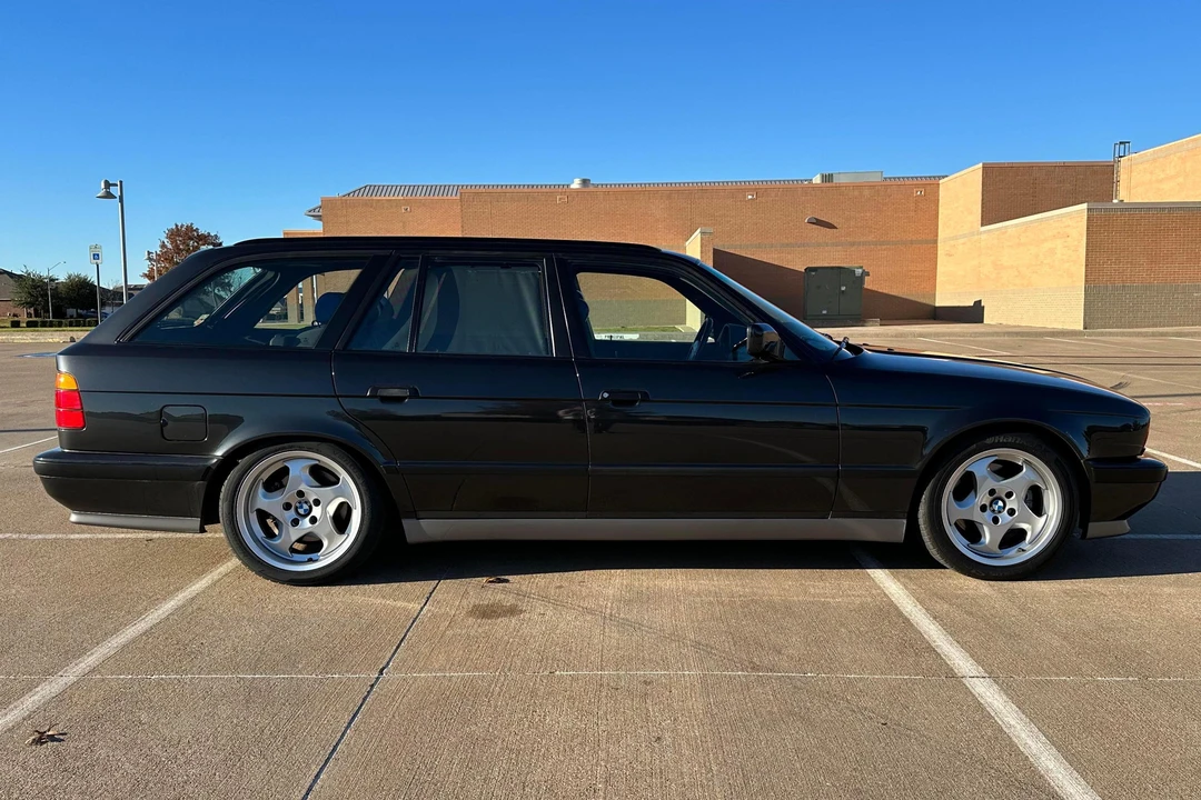 1992 BMW E34 M5 - Image 3 of 31